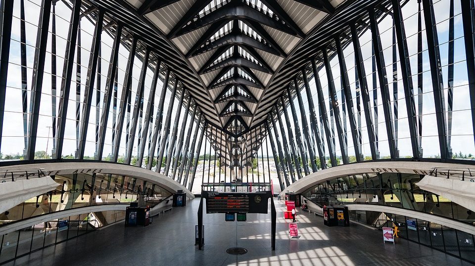 TERMINAL 1 - AÉROPORT DE LYON SAINT EXUPÉRY